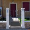 Piantino P. per cancello pedonale - edilizia in cemento bianco 100% Made in Italy