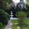 Fontana Linda (grande) fontane da giardino funzionanti in graniglia di marmo di Carrara