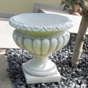 Vaso Campanula (Piccolo)- arredo da giardino in pietra ricomposta