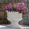 Vaso tea (piccolo)- arredo da giardino in graniglia di marmo di carrara