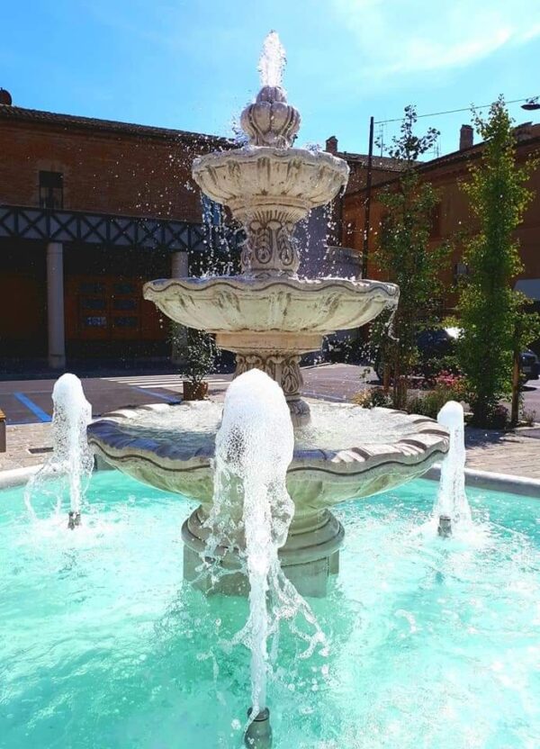 Fontana Nardis - fontane da giardino funzionanti in graniglia di marmo di Carrara